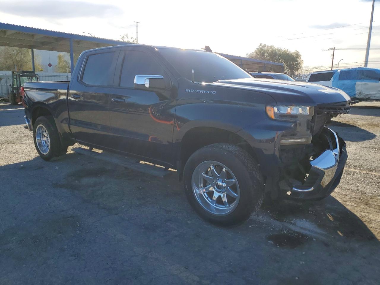 2019 CHEVROLET SILVERADO C1500 LT photo 4