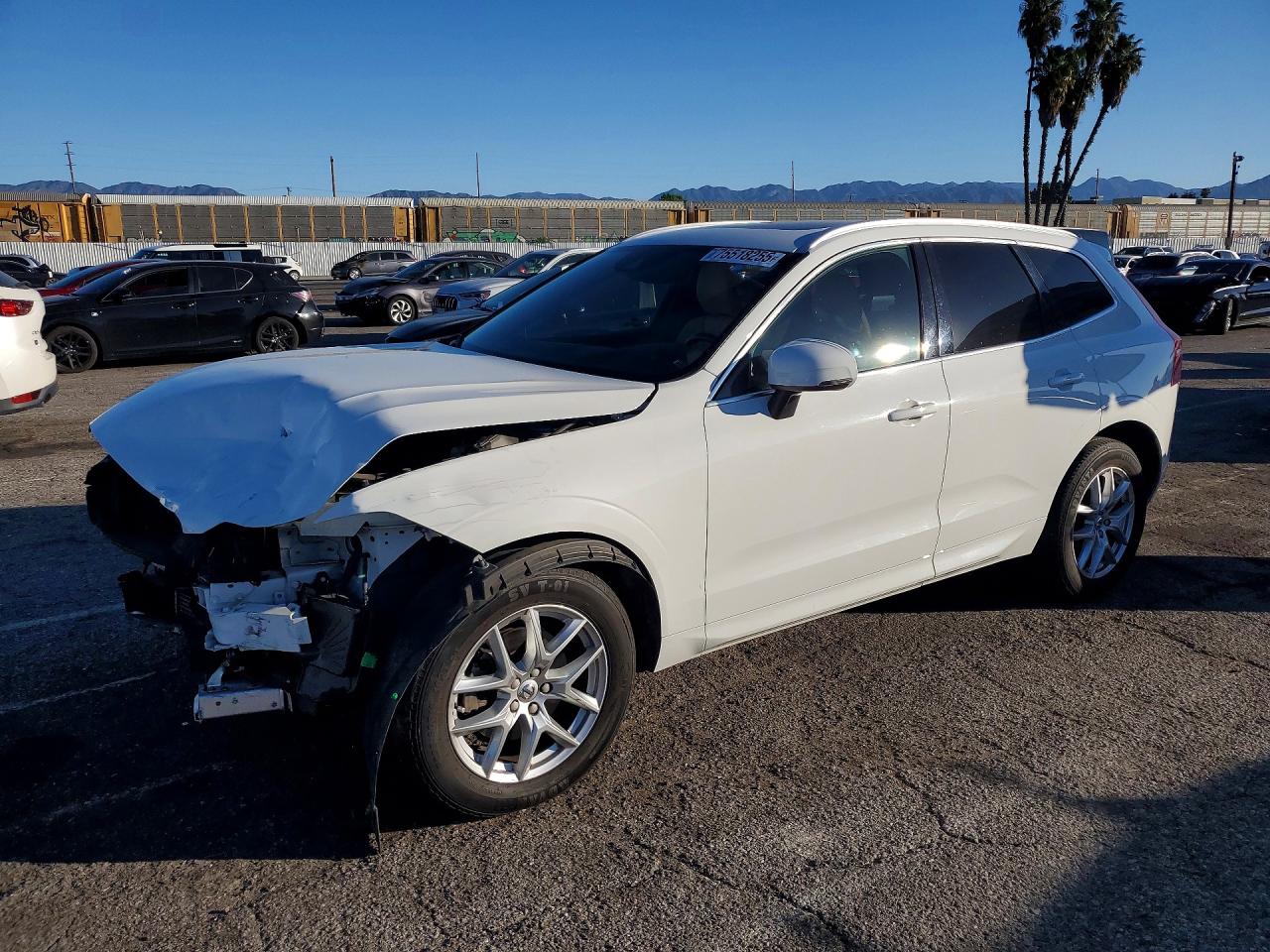 2020 VOLVO XC60