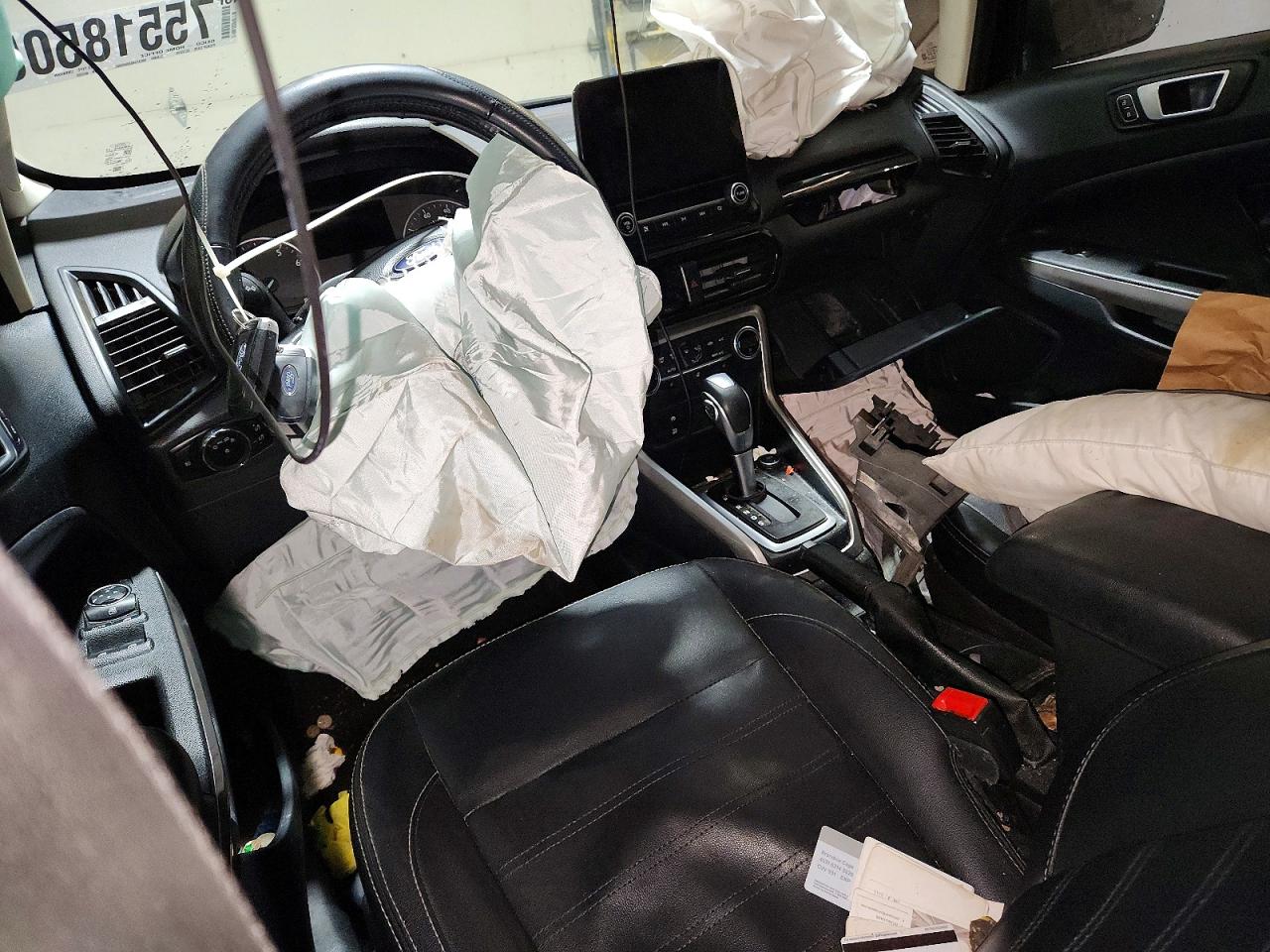 2021 FORD ECOSPORT TITANIUM photo 8