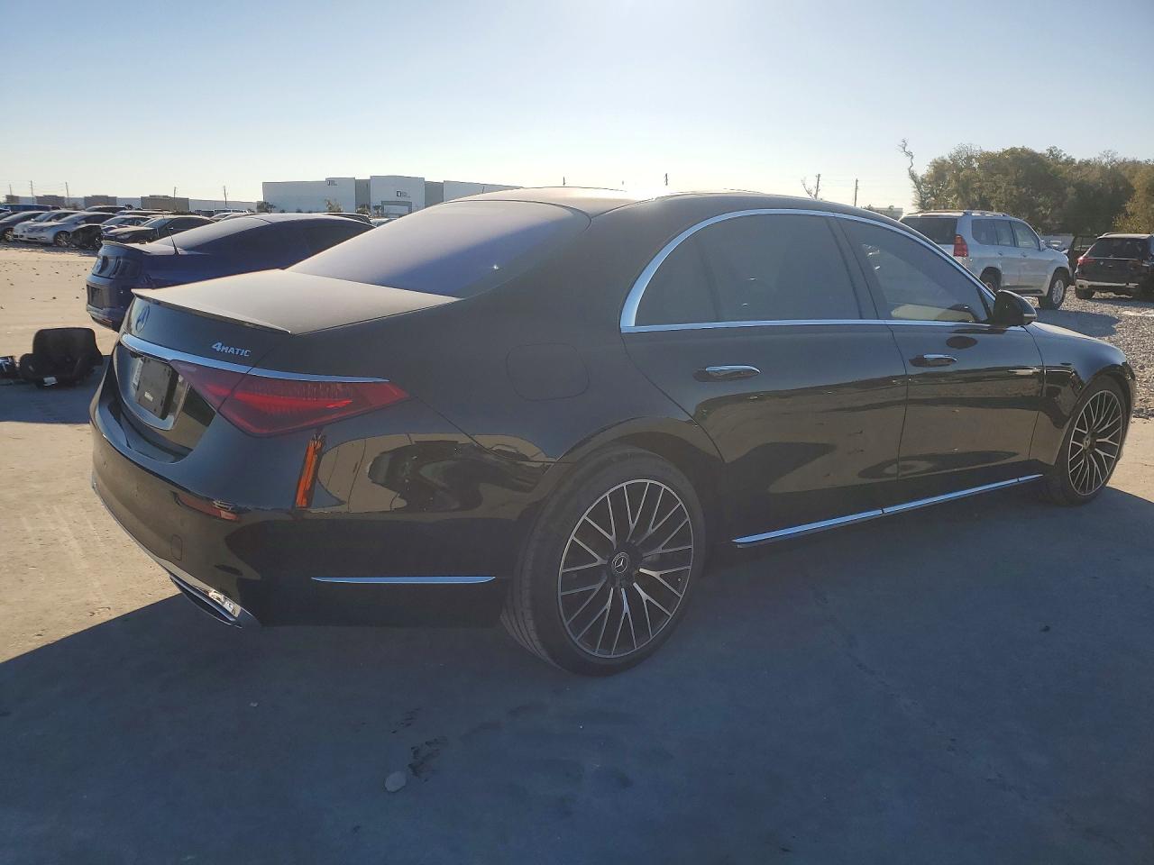 2022 MERCEDES-BENZ S 500 4MATIC photo 3