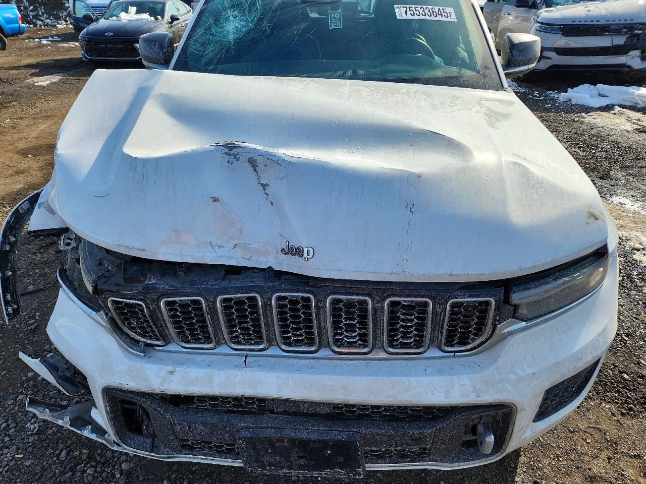 2022 JEEP GRAND CHEROKEE OVERLAND photo 34