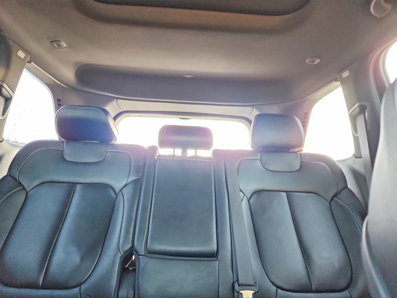 2022 JEEP GRAND CHEROKEE OVERLAND photo 28