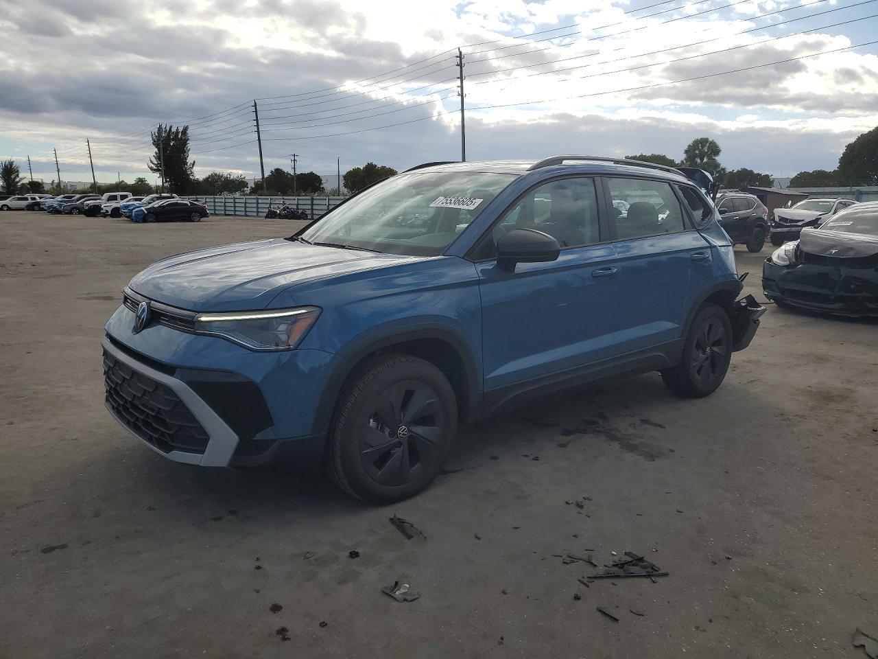 2025 VOLKSWAGEN TAOS