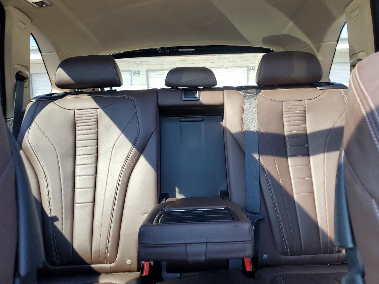 2016 BMW X5 XDRIVE35D photo 10