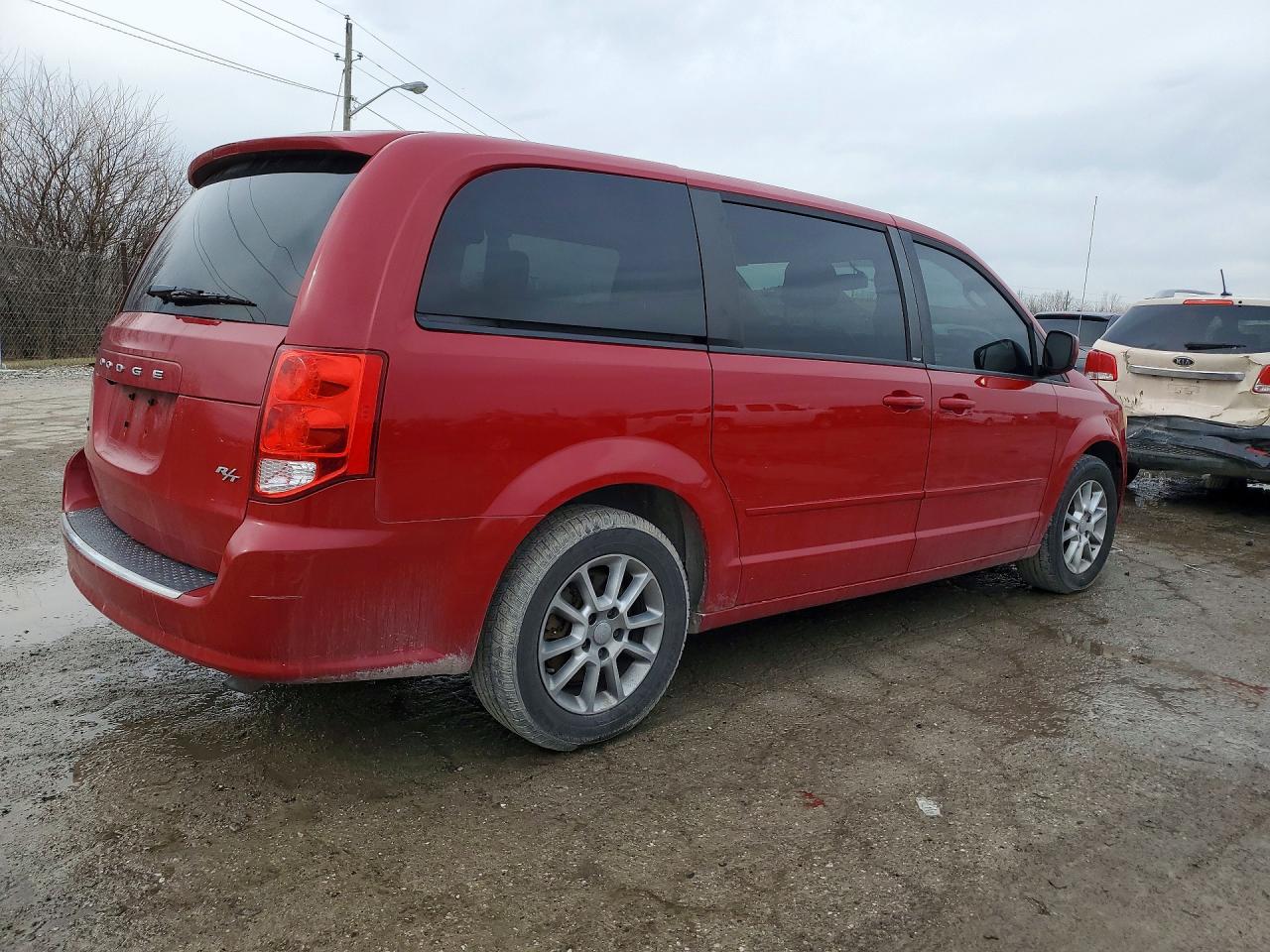 2013 DODGE GRAND CARAVAN photo 3