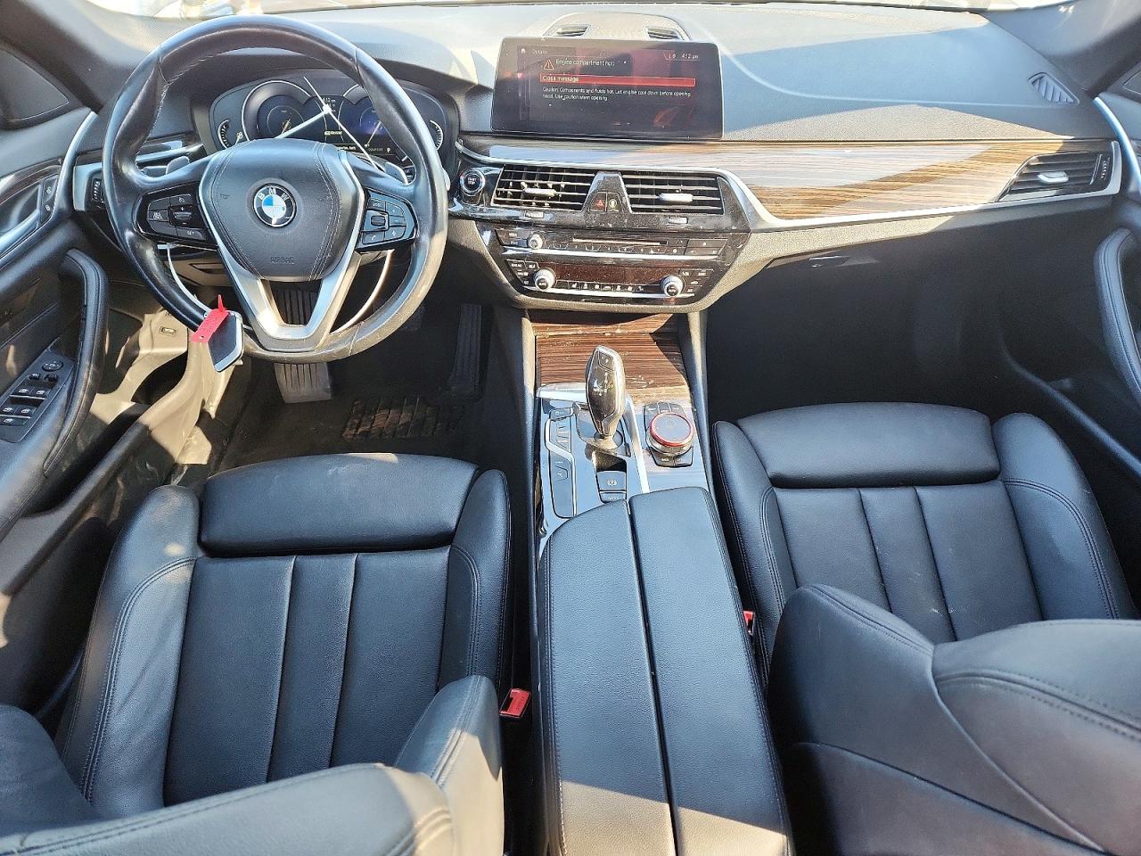 2018 BMW 530E photo 8