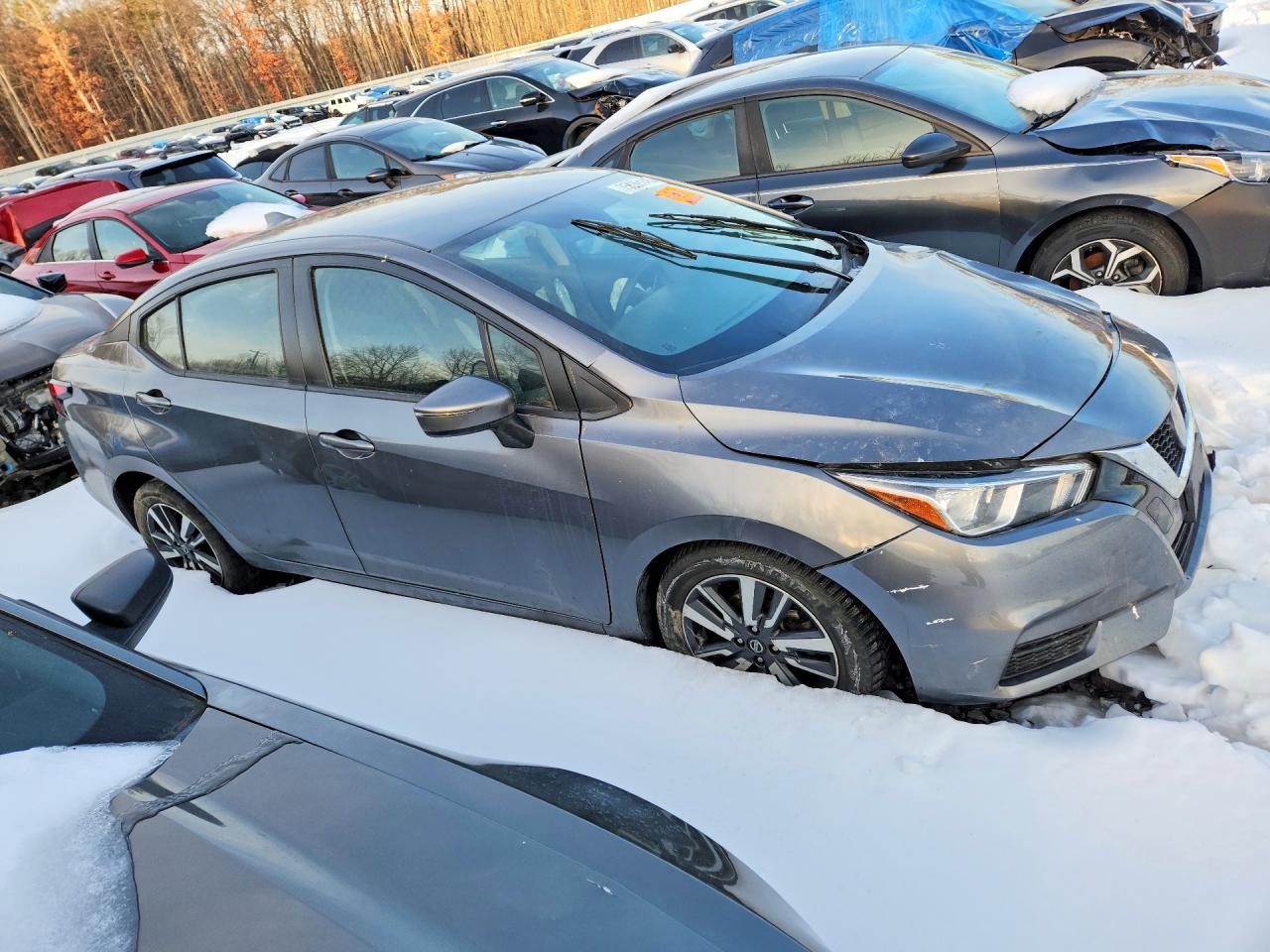 2021 NISSAN VERSA SV photo 10