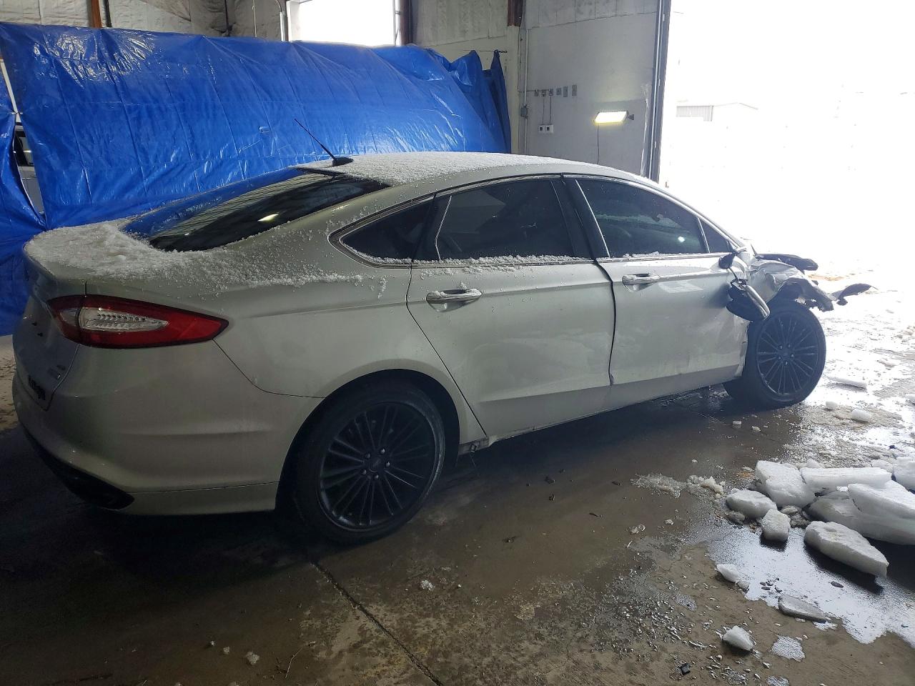 2016 FORD FUSION SE photo 5