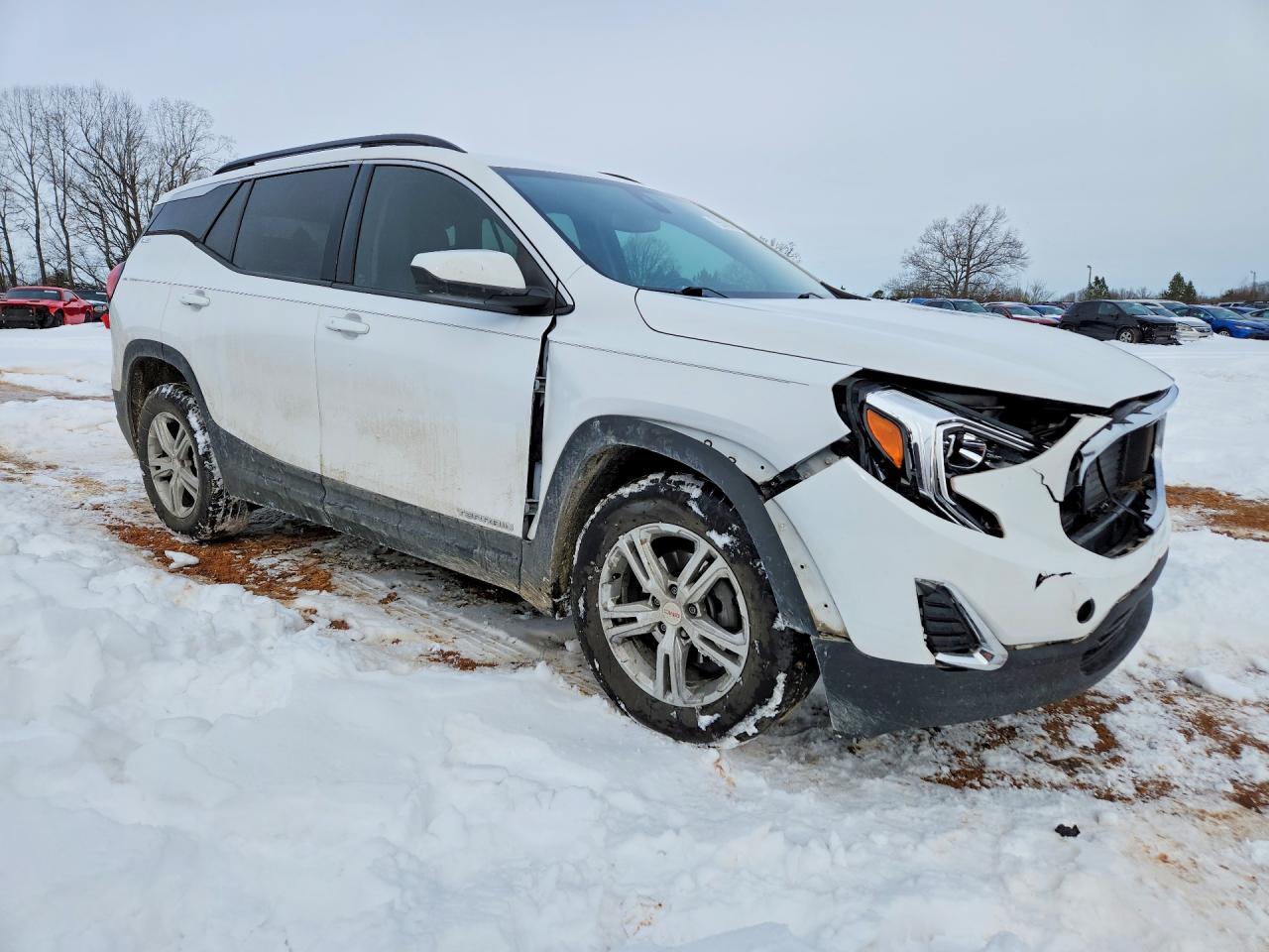 2020 GMC TERRAIN SLE photo 4