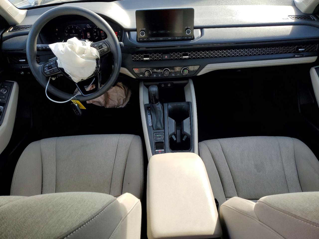 2024 HONDA ACCORD EX photo 8