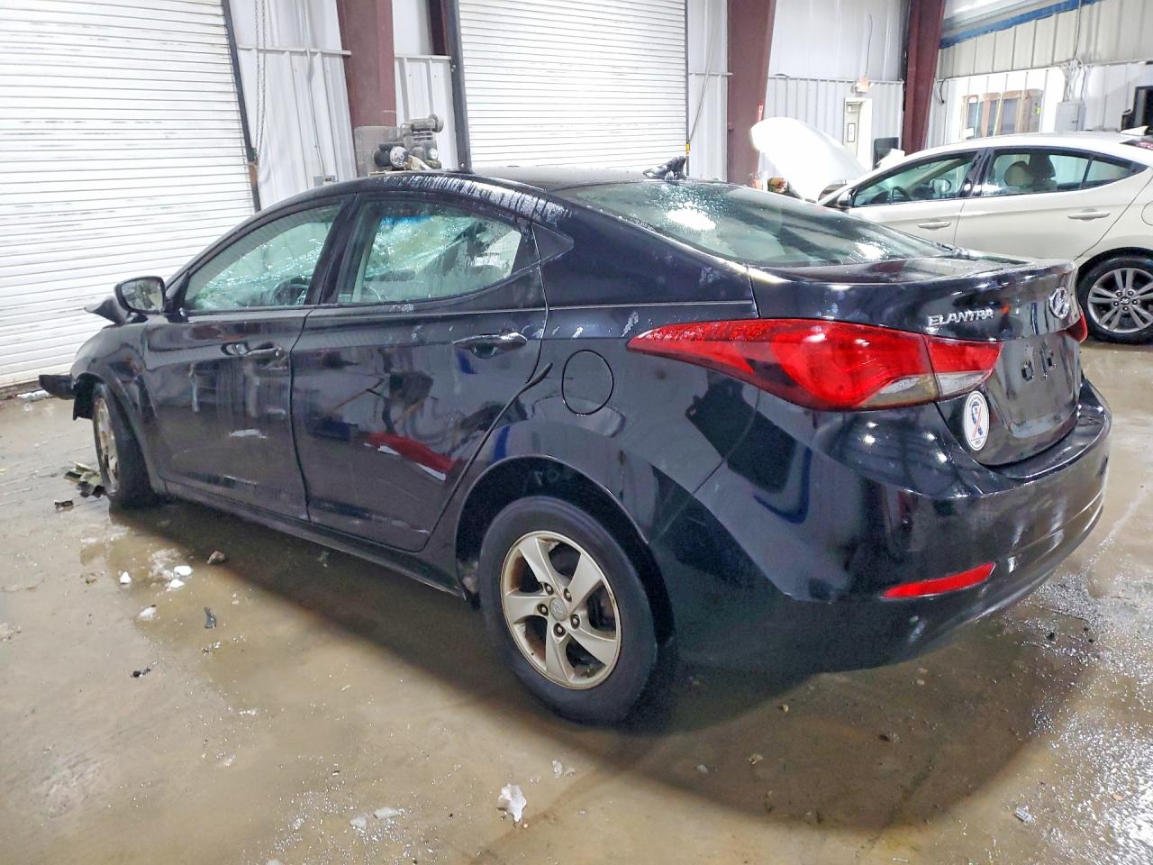 2014 HYUNDAI ELANTRA SE photo 3