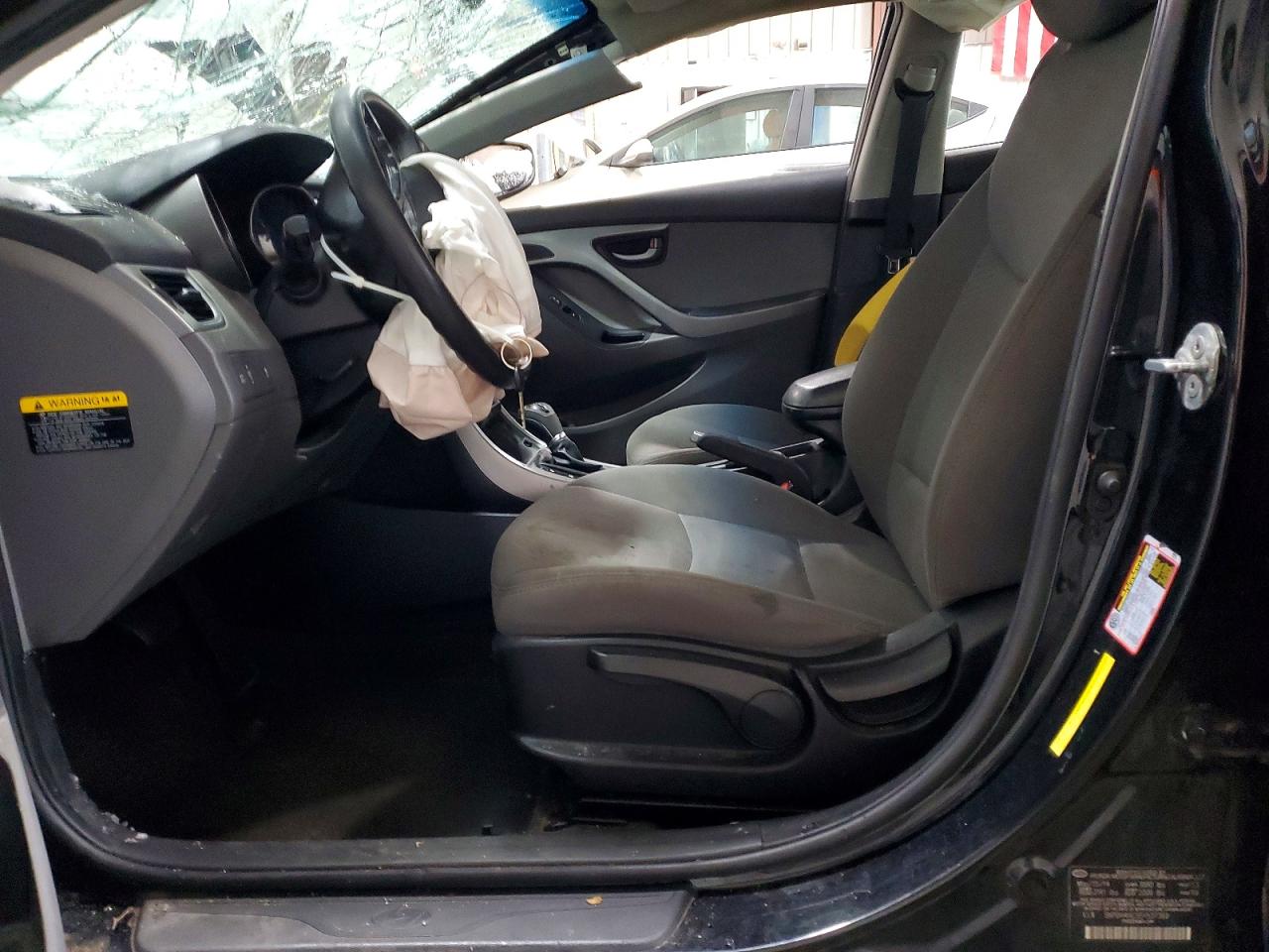 2014 HYUNDAI ELANTRA SE photo 13