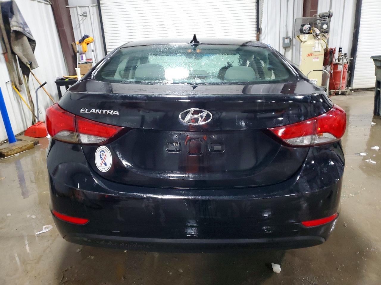 2014 HYUNDAI ELANTRA SE photo 11