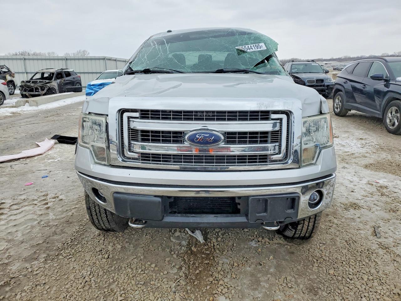 2013 FORD F150 SUPERCREW photo 9