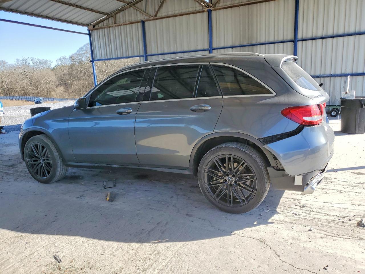2016 MERCEDES-BENZ GLC 300 4MATIC photo 4