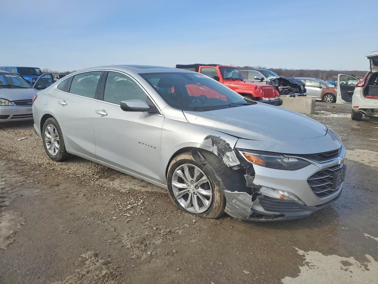 2020 CHEVROLET MALIBU LT photo 4
