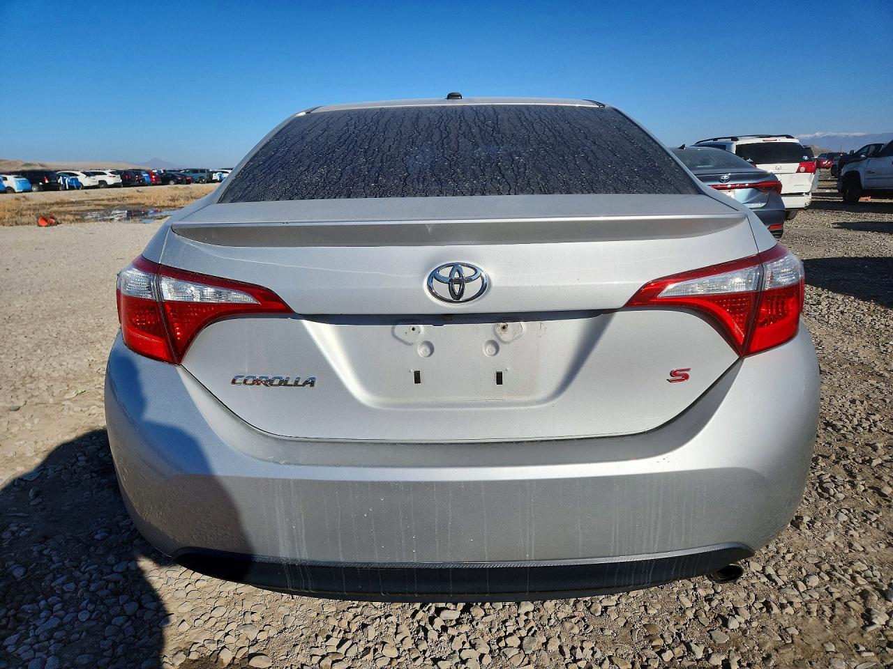 2015 TOYOTA COROLLA S PLUS photo 11