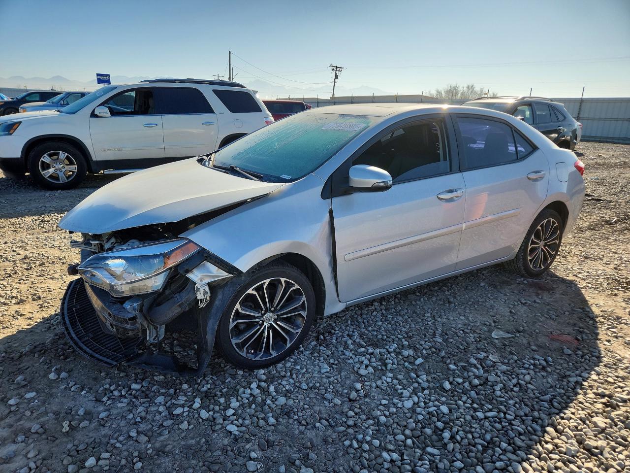 2015 TOYOTA COROLLA