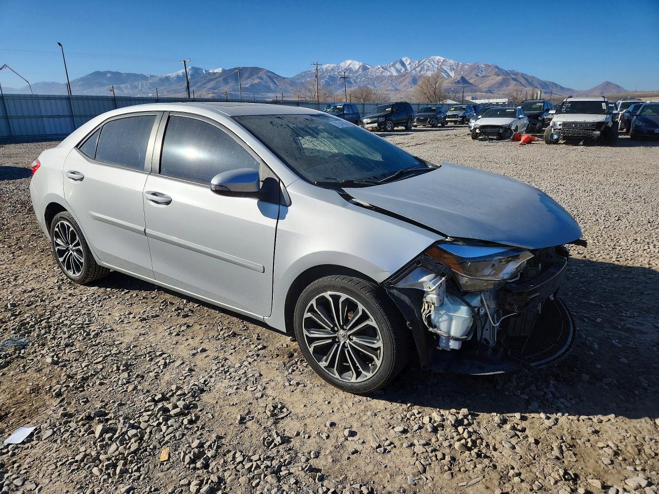 2015 TOYOTA COROLLA S PLUS photo 7