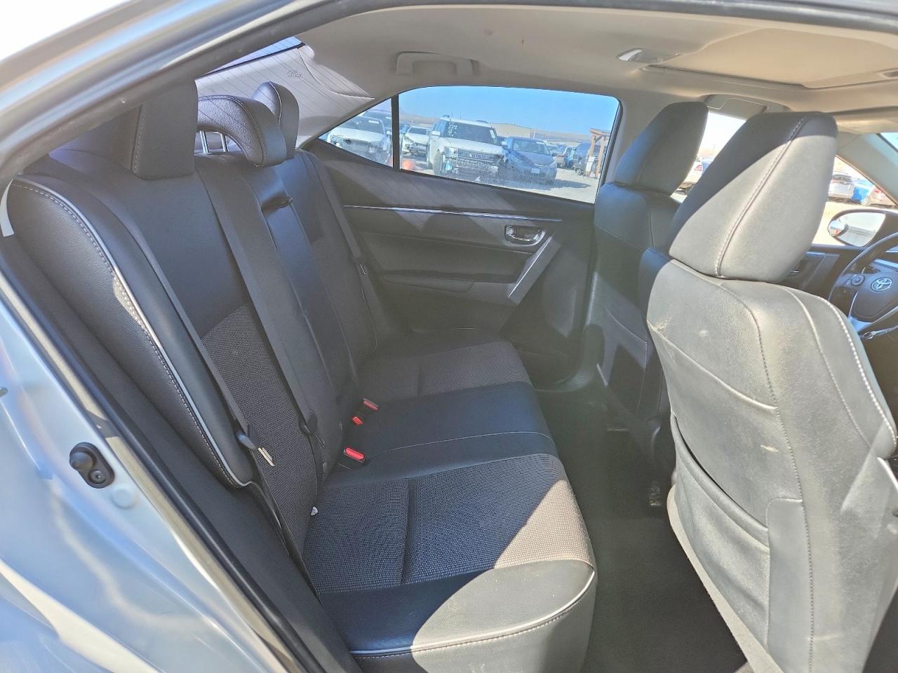 2015 TOYOTA COROLLA S PLUS photo 19
