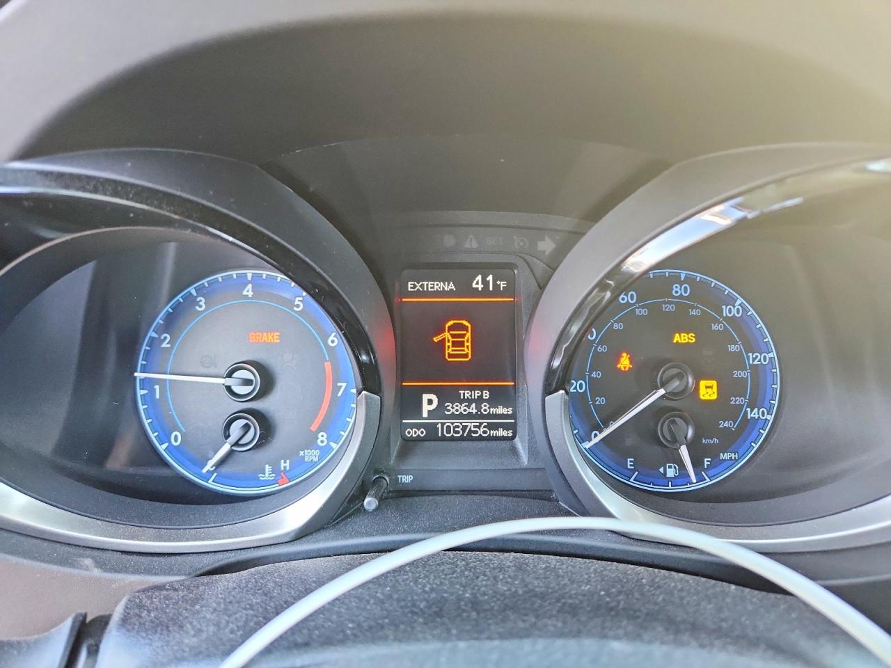2015 TOYOTA COROLLA S PLUS photo 17