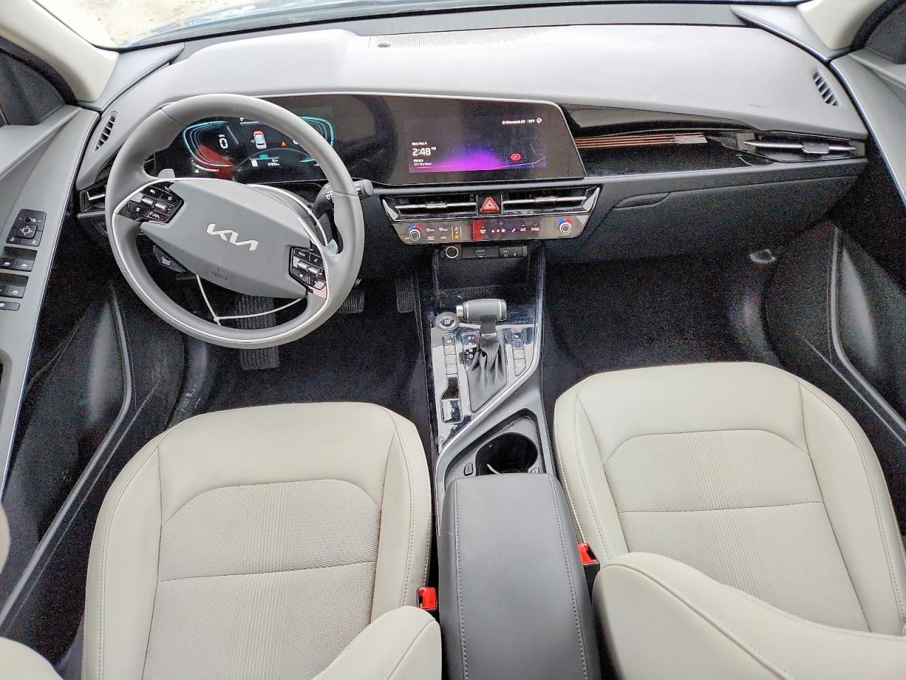 2025 KIA NIRO EX photo 8