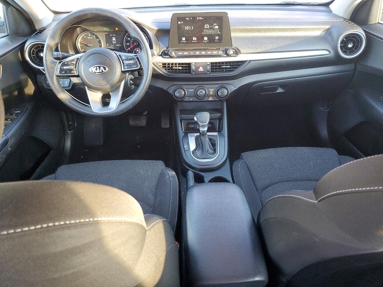 2021 KIA FORTE FE photo 8