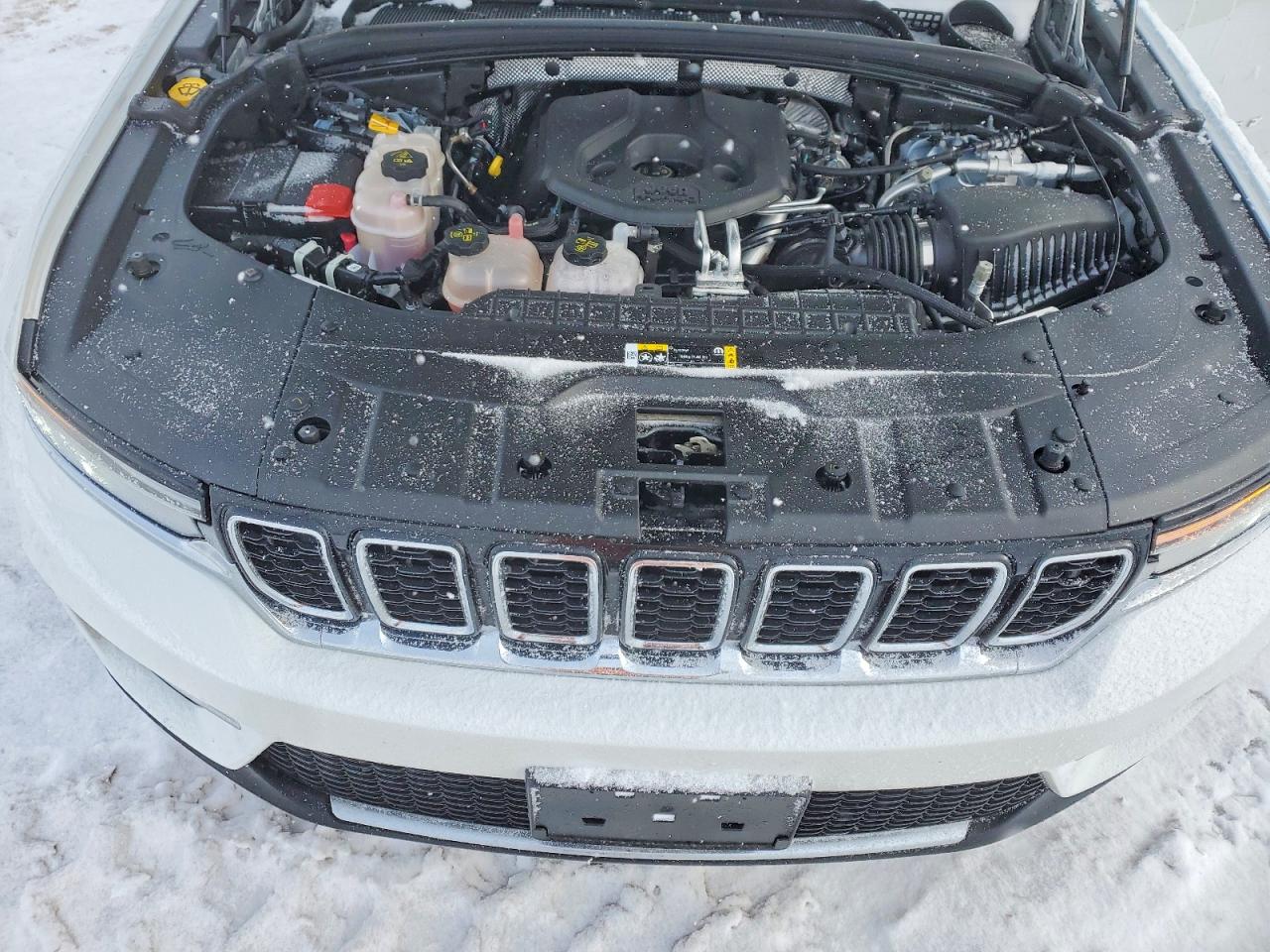 2023 JEEP GRAND CHEROKEE LIMITED 4XE photo 12