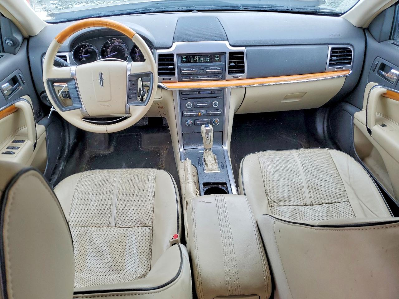 2010 LINCOLN MKZ photo 8