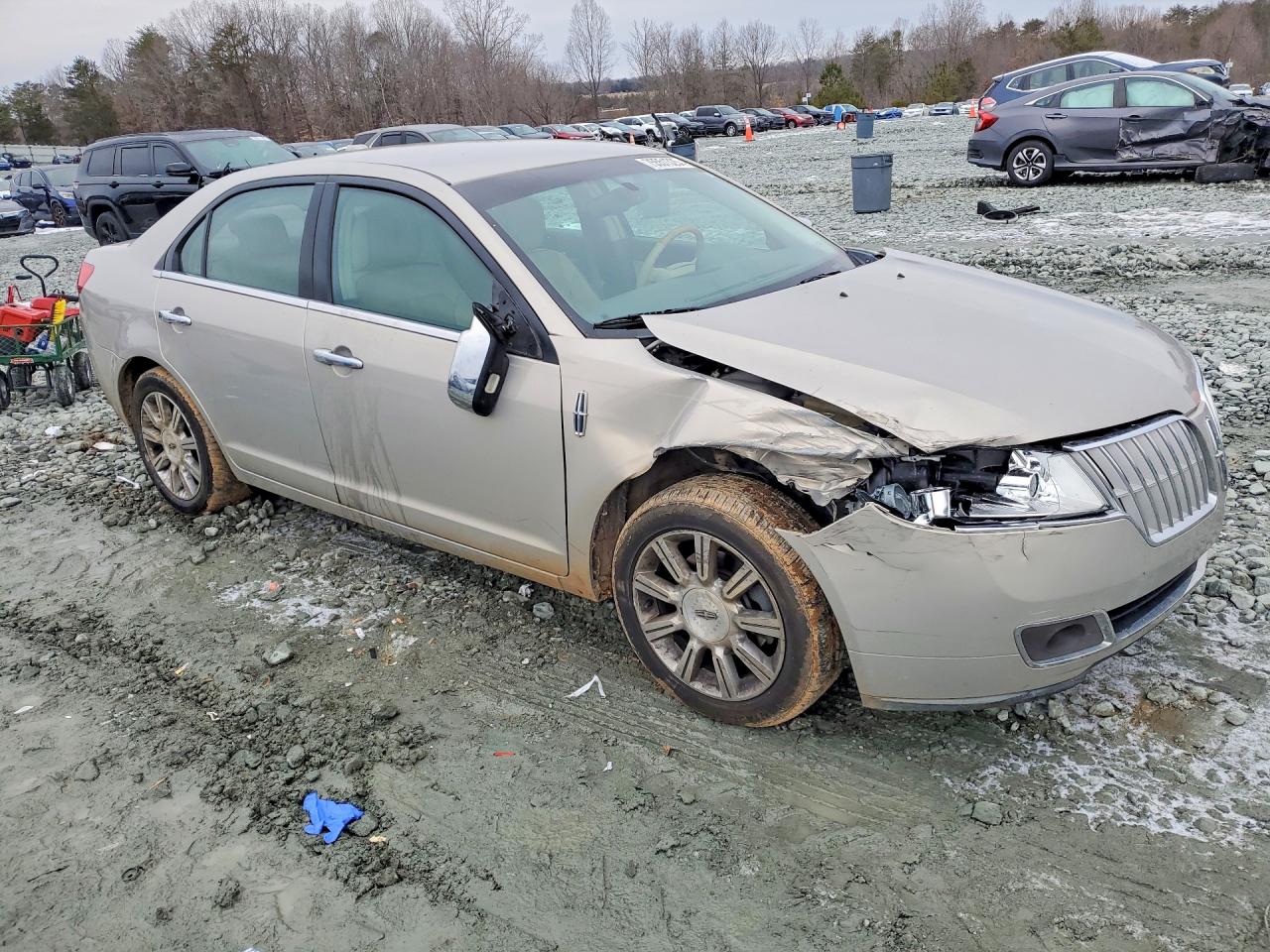 2010 LINCOLN MKZ photo 4