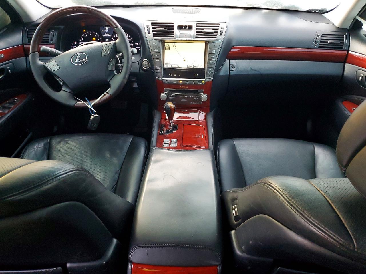 2011 LEXUS LS photo 15