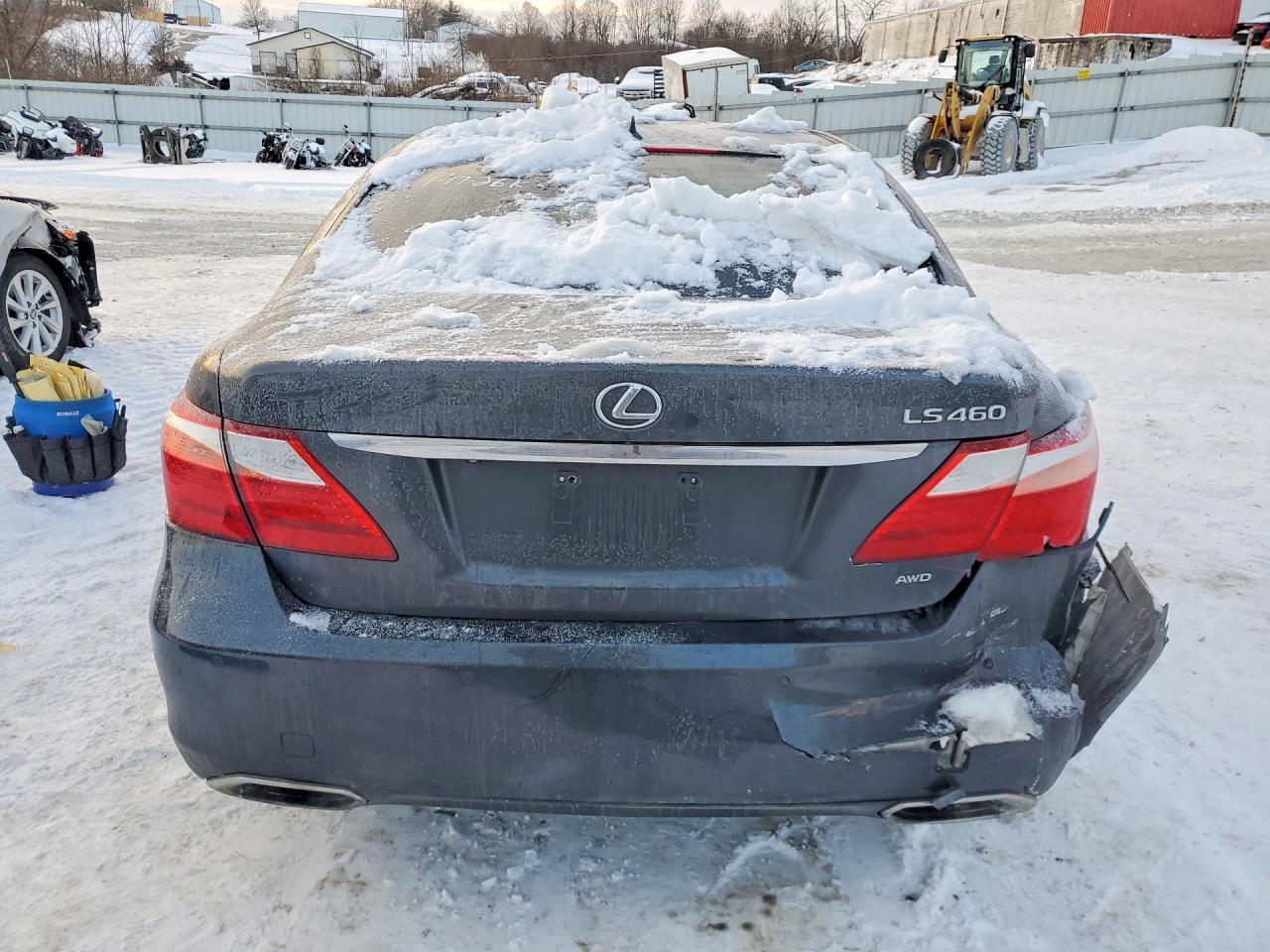 2011 LEXUS LS photo 11