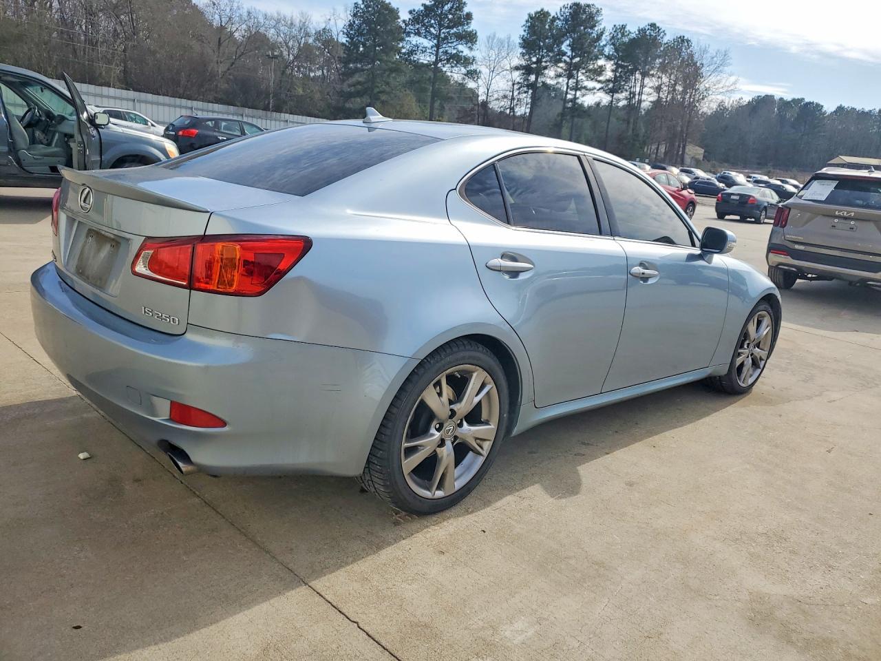 2009 LEXUS IS 250 photo 3