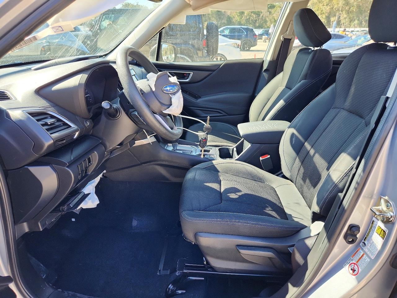 2020 SUBARU FORESTER photo 7