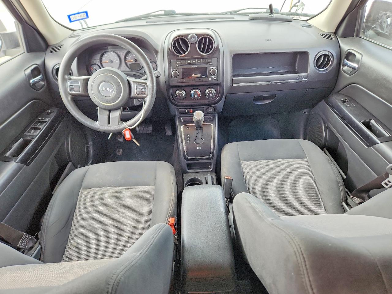 2015 JEEP PATRIOT photo 15