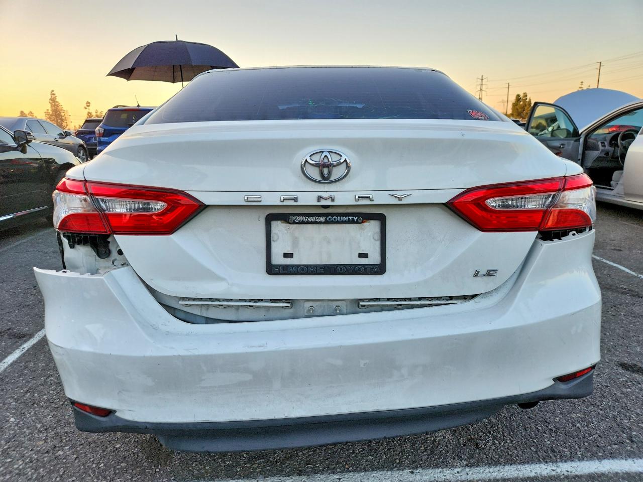 2018 TOYOTA CAMRY L photo 6