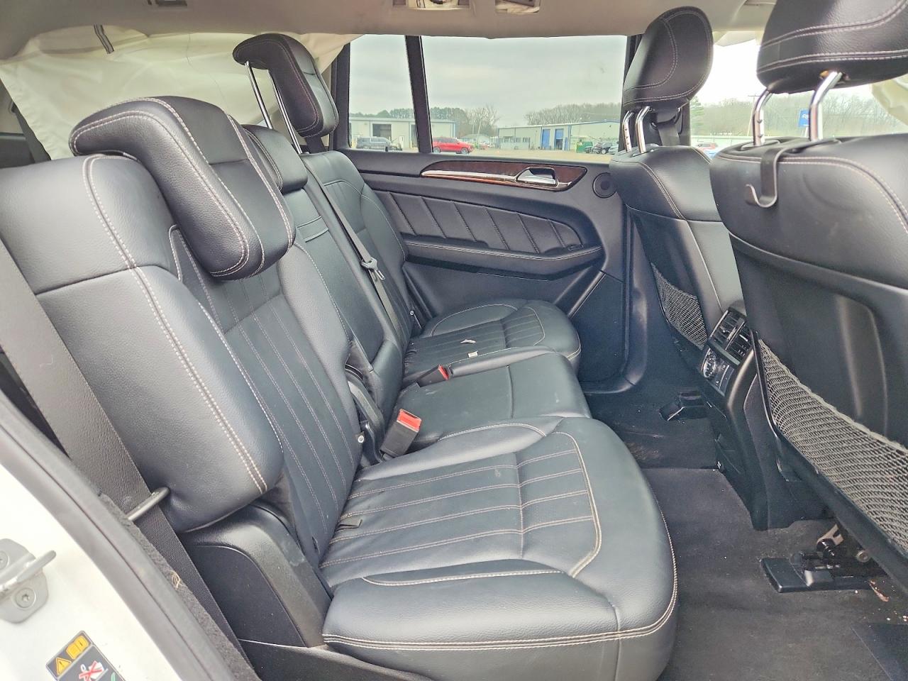 2015 MERCEDES-BENZ GL 450 4MATIC photo 28