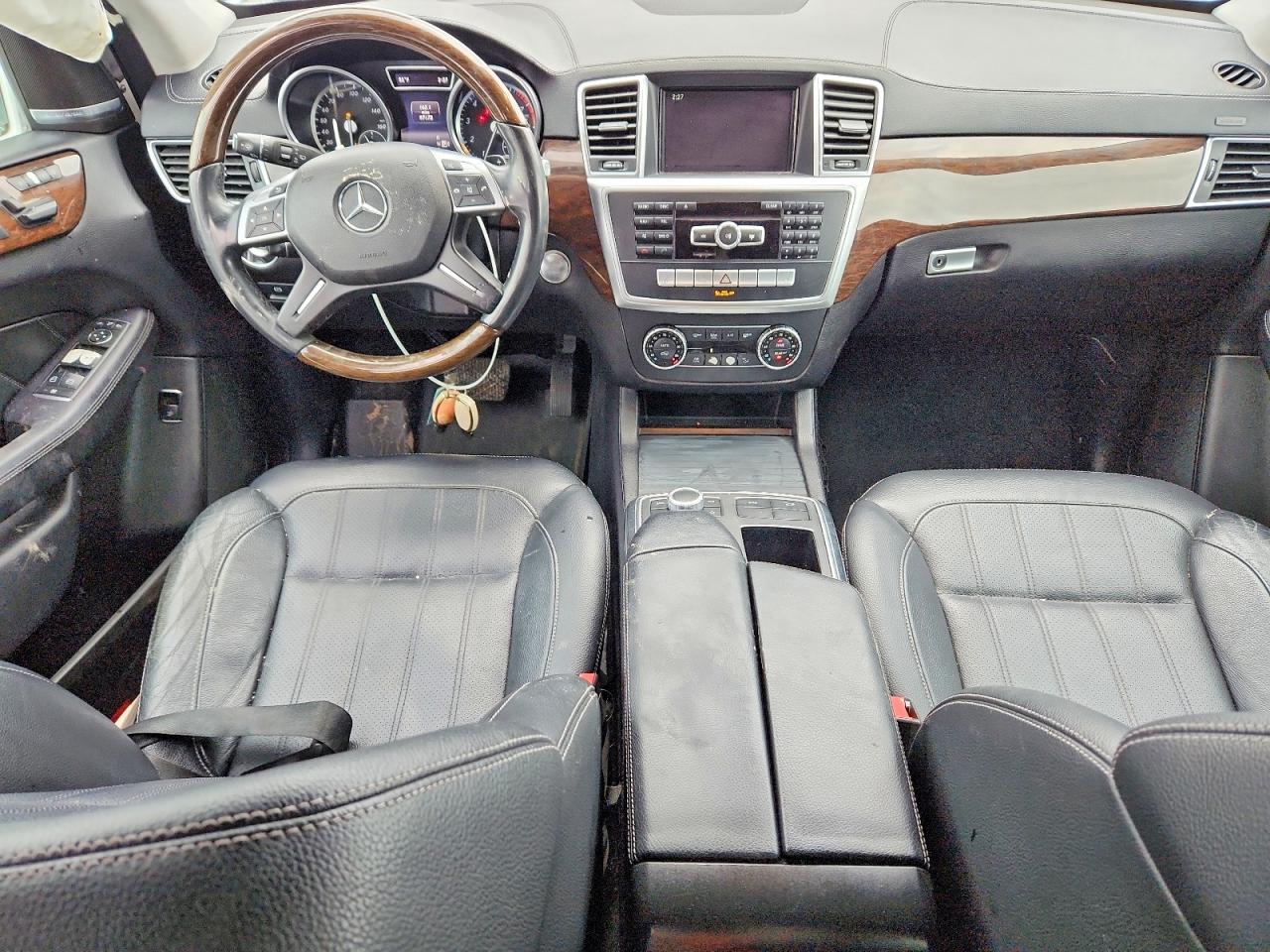 2015 MERCEDES-BENZ GL 450 4MATIC photo 22
