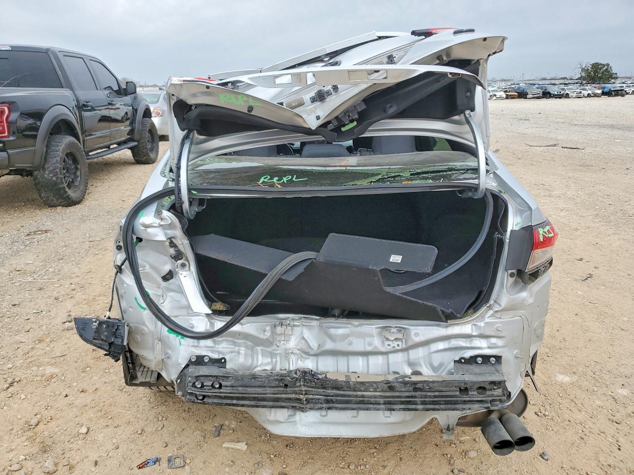 2022 TOYOTA COROLLA SE photo 11