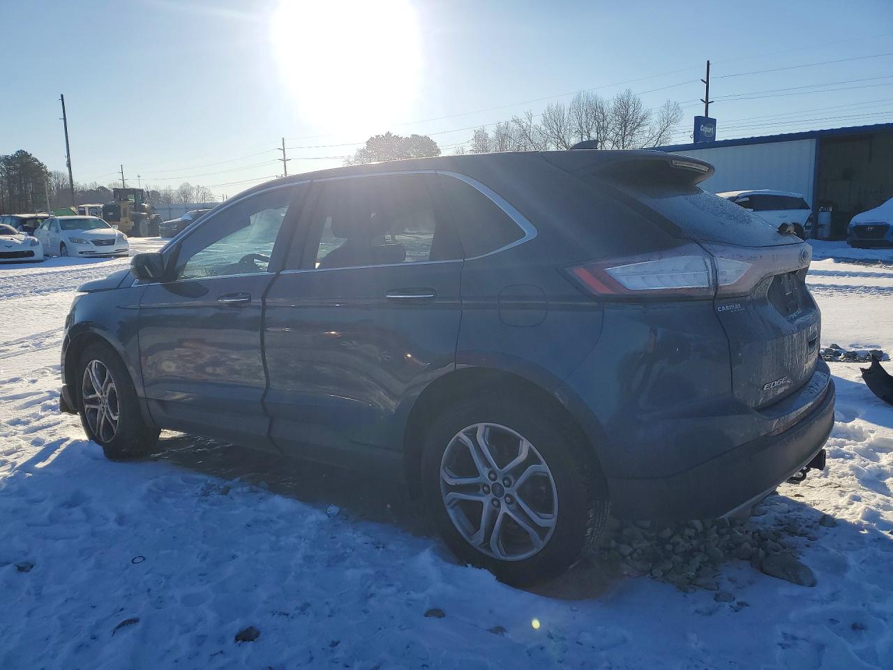 2017 FORD EDGE TITANIUM photo 2