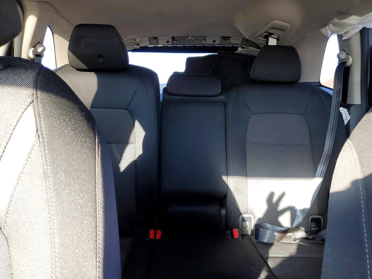 2025 HONDA CR-V LX photo 19
