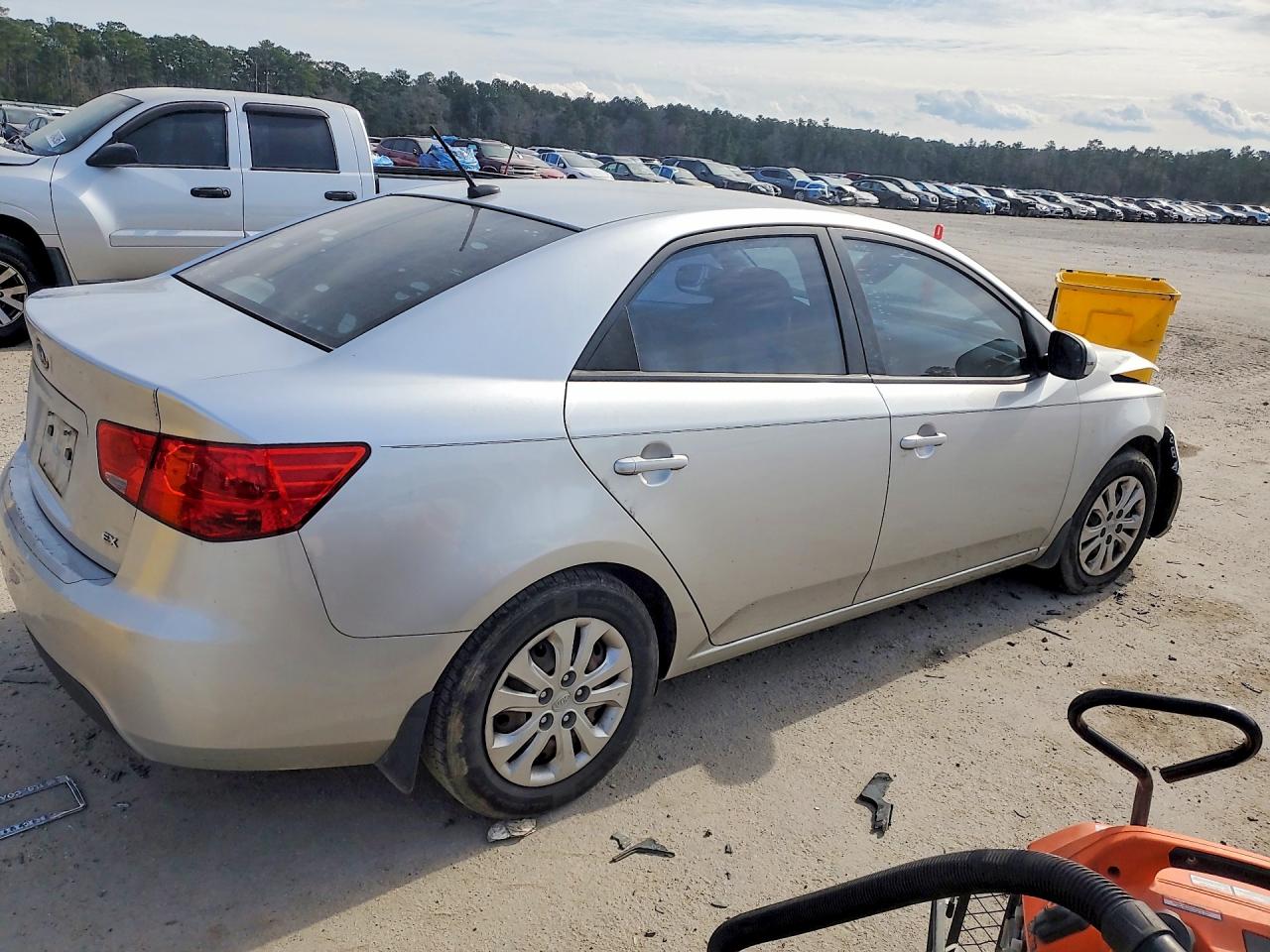 2012 KIA FORTE EX photo 5