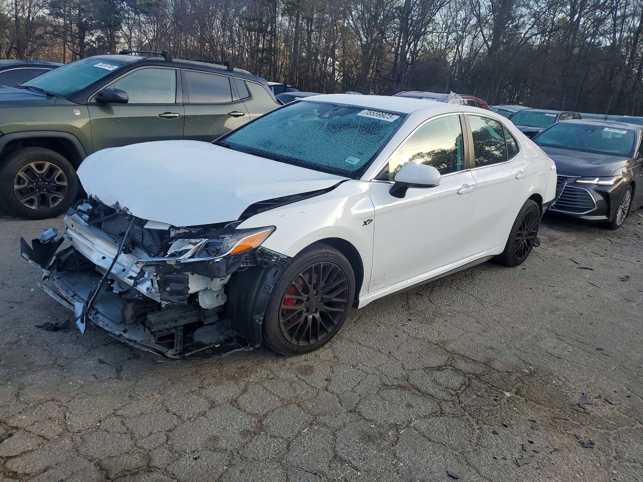 2019 TOYOTA CAMRY