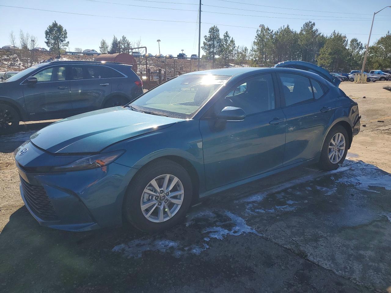 2026 TOYOTA CAMRY