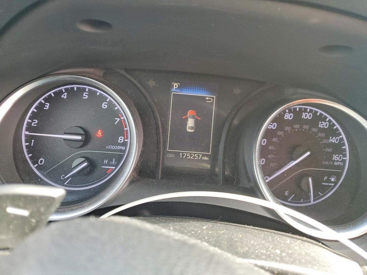 2018 TOYOTA CAMRY SE photo 17