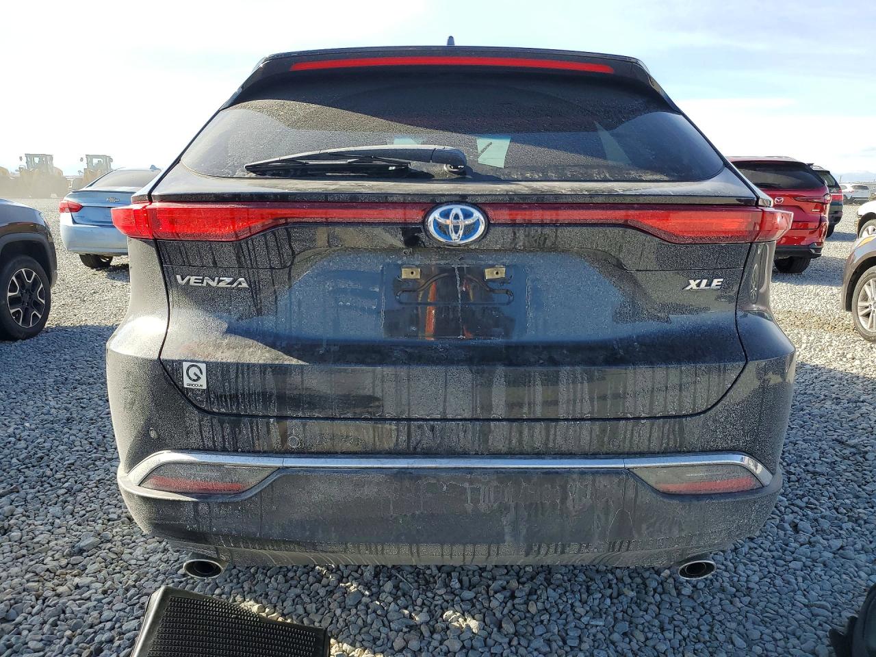 2024 TOYOTA VENZA LE photo 6