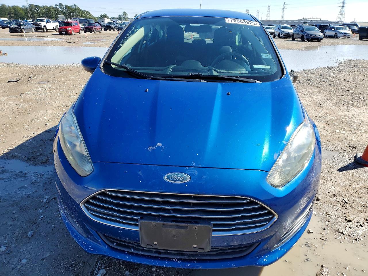 2018 FORD FIESTA SE photo 5