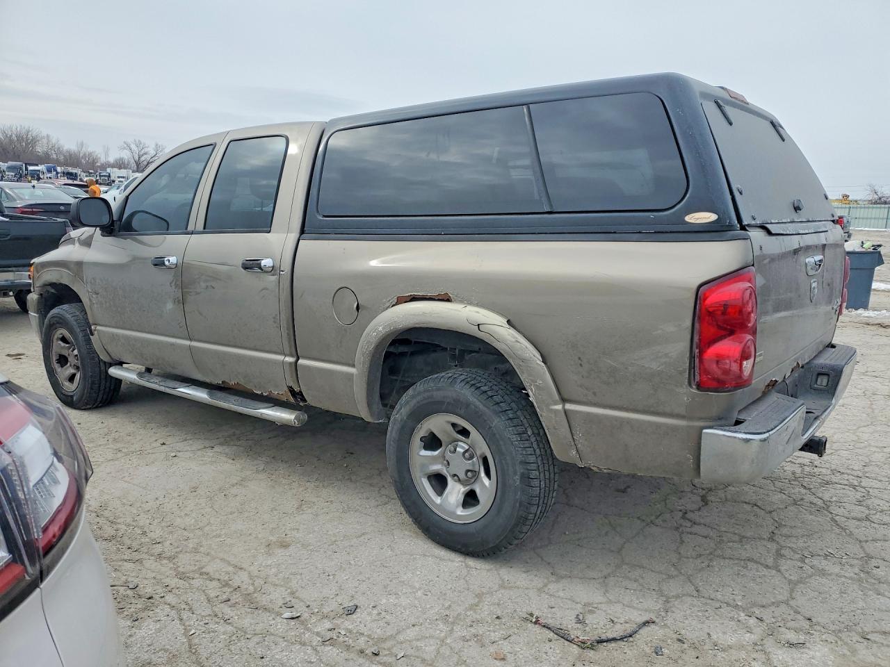 2007 DODGE RAM 1500 ST photo 2