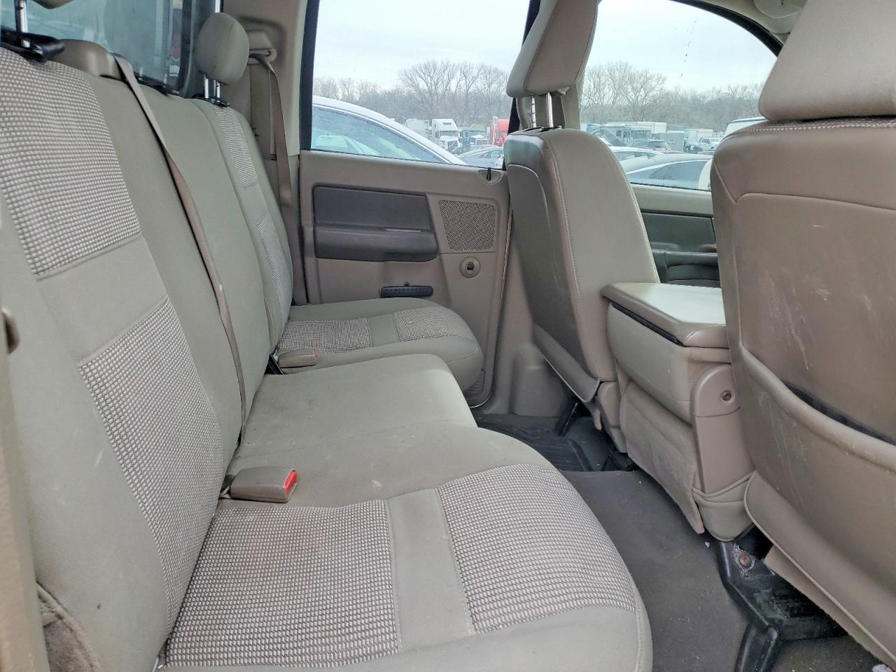 2007 DODGE RAM 1500 ST photo 10