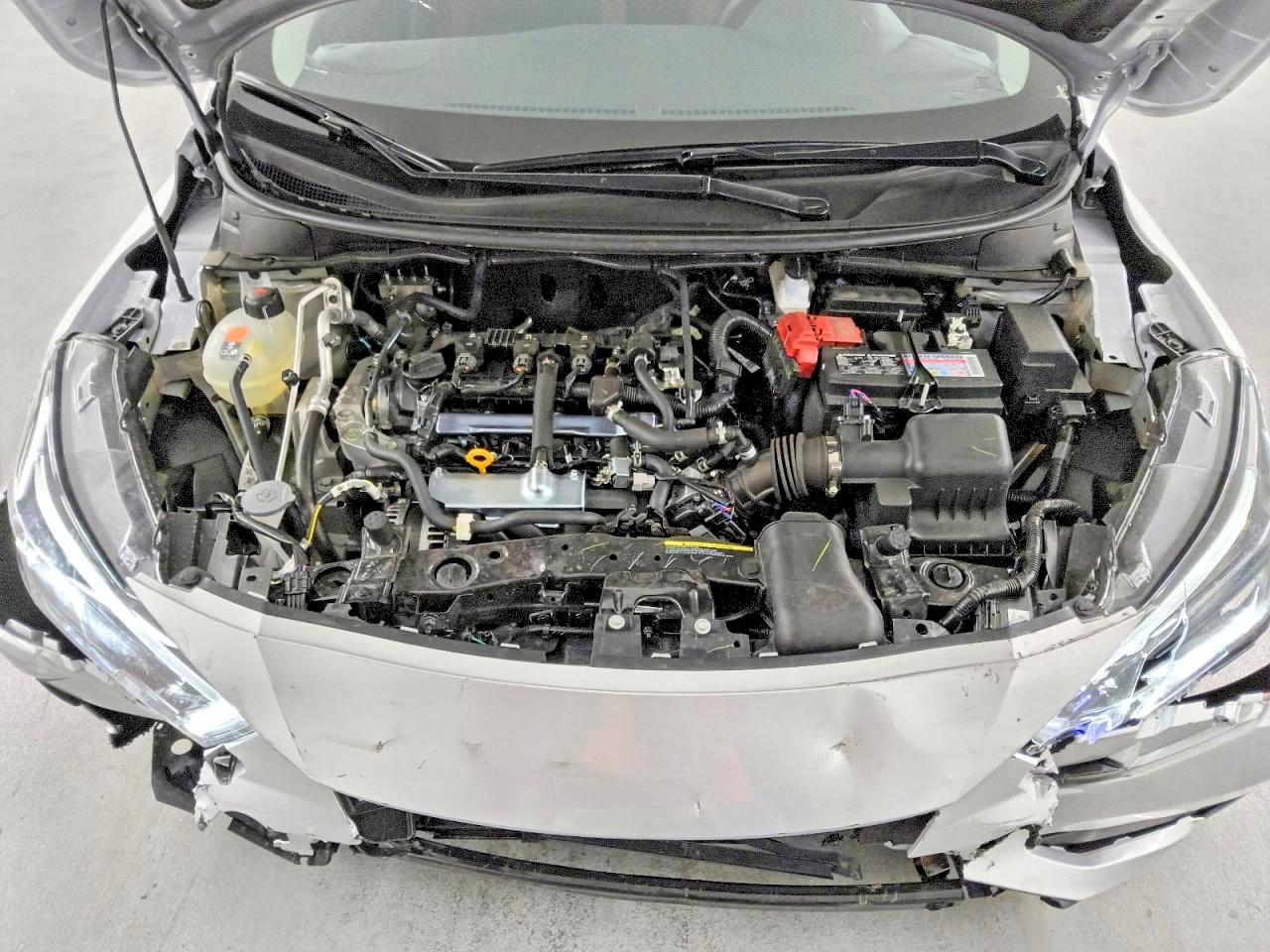 2025 NISSAN VERSA SR photo 11